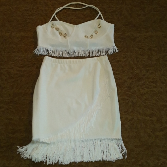 Joy Usa Dresses & Skirts - 🔥2pcs fringe halter top skirt set